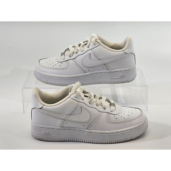 DMS Youth Size 4 Nike Air Force 1 Low LE White Leather Sneakers Tennis Shoes EUC - Picture 4 of 10